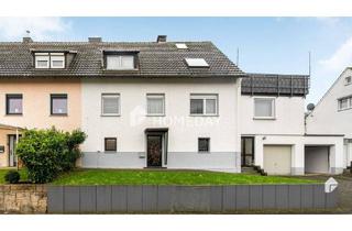 Haus kaufen in 58791 Werdohl, Werdohl - Charmante DHH in idyllischer Hanglage - perfekt für Familien oder Mehrgenerationenwohnen