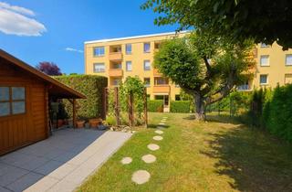 Wohnung kaufen in 65824 Schwalbach, Lichtdurchflutete Terrassenwohnung mit großem Südwest-Garten in Schwalbach!