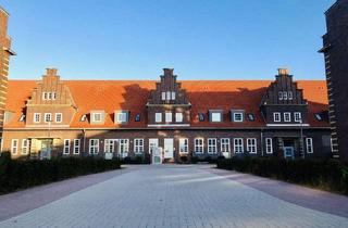 Wohnung kaufen in Alte Schäferei 1b, 26123 Donnerschwee, Wohnen im Baudenkmal! Hochparterre mit Balkon und Garten