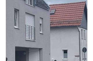 Wohnung kaufen in 65479 Raunheim, Kleines Haus für Zwei ......