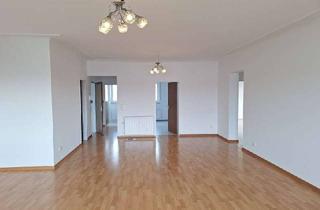 Wohnung mieten in 61118 Bad Vilbel, Viel Platz zum Leben – 4-Zimmer-Traum mit Sonnenbalkon