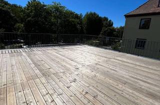 Wohnung mieten in Christian-Höfer-Ring 50, 95100 Selb, Exklusive, kernsanierte 4-Zimmer-Wohnung mit großer Dachterrasse in ruhiger Lage in Selb