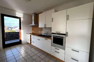 Wohnung mieten in Kirchweg 8c, 33181 Bad Wünnenberg, Erstbezug nach Renovierung 4-ZKB, Einbauküche, 2 Balkone im 1. OG in Bad Wünnenberg-Haaren