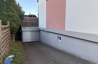 Garagen kaufen in Alte Rathausstraße, 47506 Neukirchen-Vluyn, Tiefgaragenstellplatz in Neukirchen zu verkaufen