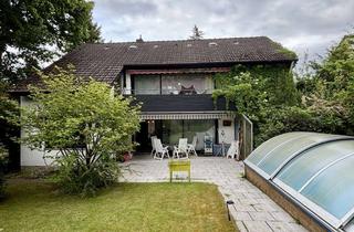 Haus kaufen in Lakefeldstraße 15, 30952 Ronnenberg, Schönes Ein- oder Zweifamilienhaus mit Pool in Benthe