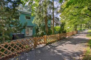 Reihenhaus kaufen in 14129 Nikolassee, ***saniertes Reihenhaus in ruhiger Waldrandlage zum Einzug für Ihre Familie***