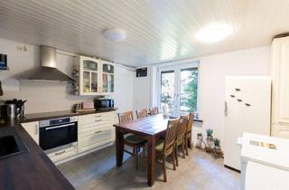 Haus kaufen in 25557 Seefeld, Familienidylle mit großem Grundstück und modernem Wohnkomfort