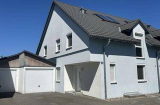 Haus kaufen in 92690 Pressath, 5-Zimmer Immobilie mit Potenzial und Mietgarantie bis 2027! Parkett, ideal als Renditeobjekt!