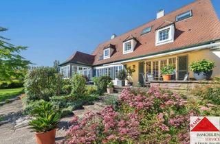 Villa kaufen in 71065 Sindelfingen, Charmante Landhausvilla mit Charakter