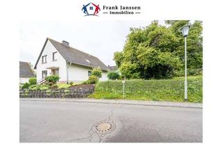 Haus kaufen in 54516 Wittlich, Freistehendes Ein-/Zweifamilienhaus in Top-Lage in Wittlich-Lüxem - ruhiges Wohngebiet, aber zentral