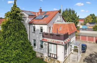 Villa kaufen in 01844 Neustadt, Zweifamilienhaus-Stadtvilla (234 m², 10 Zi), zentral in Neustadt (Sachsen): mit Terrassen u. Garagen