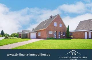 Haus kaufen in 26524 Hage, Renditeobjekt im Zentrum von Hage – Zweifamilienhaus mit großem Entwicklungspotenzial