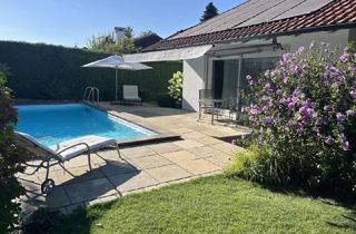 Einfamilienhaus kaufen in 84419 Schwindegg, Großzügiges Einfamilienhaus mit Garten & Pool in Schwindegg