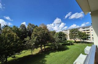 Wohnung mieten in Südstraße 28, 09337 Hohenstein-Ernstthal, Moderne Wohnung mit ruhigem Innenhof!