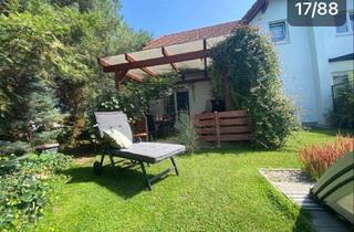 Haus mieten in Arndtstraße, 04416 Markkleeberg, Modernes Doppelhaus in Markkleeberg-Ost mit Pool, großzügigem Garten, stilvollem Gäste-Bad und hochw