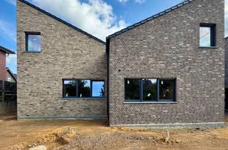 Anlageobjekt in 52538 Selfkant, Moderne Neubau-Doppelhaushälften mit hochwertiger Ausstattung und nachhaltiger Technik!