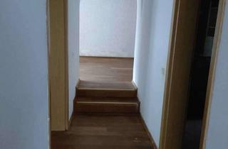 Wohnung kaufen in 57612 Giesenhausen, Charmante Dreizimmerwohnung in idyllischer Lage. Ideal für ein harmonisches Zuhause!
