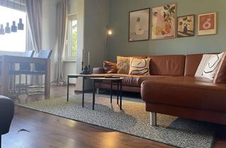 Wohnung kaufen in 38700 Braunlage, Stilvolle, modernisierte 2-Zimmer-Wohnung mit EBK und schönem Ausblick in Braunlage