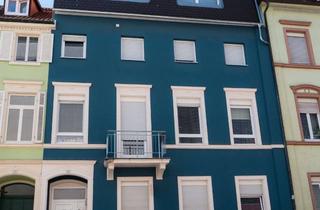 Wohnung kaufen in 79098 Altstadt, Beziehbare Wohnetage, ca. 90 m², sanierter Altbau, gefragte Wohnlage, Nähe Stadttheater/Uni