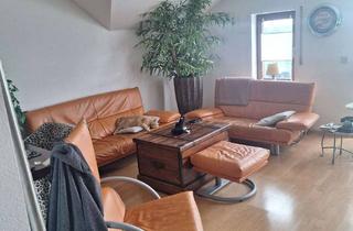 Wohnung kaufen in Heinrich-Schüle-Str., 77815 Bühl, Schön gelegene 5-Zimmer-ETW mit 105m² - 2 Bäder, Tiefgarage und Stellplatz – KEIN Makler!