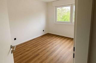 Wohnung mieten in 63165 Mühlheim, Sanierte OG-2-Zi. Wohnung in Mühlheim* in kl. WE*Balkon*ruhige Lage*Top Bad*für 1-2 Personen