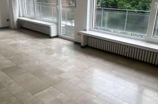 Wohnung mieten in Christinestraße 11, 46145 Sterkrade-Mitte, Vollständig renovierte 3,5-Zimmer-Wohnung mit Balkon in Oberhausen