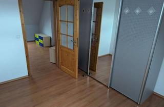 Wohnung mieten in Bahnhostr 20, 68775 Ketsch, Helle 2-Zimmer Dachgeschosswohnung in Ketsch