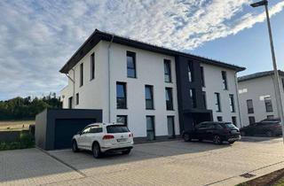 Wohnung mieten in Zum Hahnberg 26, 34537 Bad Wildungen, Großzügige 4-Zimmer-Wohnung mit Balkon/Terrasse im 1. OG in Bad Wildungen