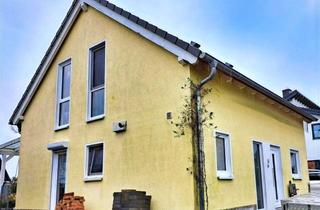 Haus kaufen in 56294 Münstermaifeld, Modern, energieeffizient und ein großes Grundstück - ein Haus für die kleine Familie in Münsterm