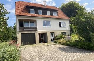 Haus kaufen in Bachstraße 20, 72660 Beuren, Charmantes Zweifamilienhaus mit herrlichem Grundstück und Hohenneuffenblick