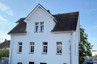 Haus kaufen in 68625 Bensheim, Charmantes 2-Familienhaus in zentraler Stadtlage, top teilsaniert
