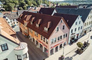 Anlageobjekt in Hauptstraße 58, 91257 Pegnitz, Beeindruckendes Wohn- und Geschäftsgebäude mit solider Rendite von 6% in zentraler Lage