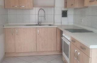 Wohnung mieten in Bahnhofstraße 60, 08056 Zwickau, Geräumige 3-Raum Wohnung in Mitte-West