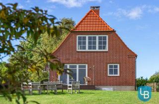 Einfamilienhaus kaufen in 24329 Grebin, Schmuckstück im Grünen – Modernisiertes Einfamilienhaus in Grebin