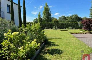 Villa kaufen in 68519 Viernheim, Repräsentative Lifestyle-Immobilie mit Pool, Spa & Gewerbemöglichkeiten auf 2500m² Parkgrundstück