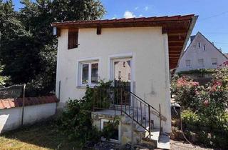 Wohnung kaufen in 91710 Gunzenhausen, Gunzenhausen - **Preis reduziert** Erdgeschoss mit Haus im Garten und flexibler Aufteilung