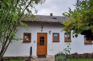 Einfamilienhaus kaufen in 84347 Pfarrkirchen, Pfarrkirchen - Einfamilienhaus mit Potenzial und Ausblick in Pfarrkirchen