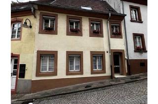 Reihenhaus kaufen in 66440 Blieskastel, Blieskastel - Einfamilienhaus Reihenhaus mit Dachterasse und Hof