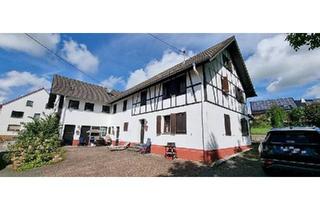 Haus kaufen in 57612 Helmenzen, Helmenzen - Für Investoren und Kapitalanleger - tolle Rendite (über 7%)