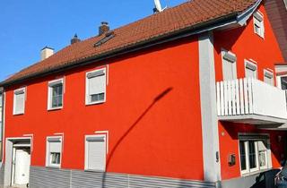 Haus kaufen in 94501 Aldersbach, Aldersbach - Großes Zweifamilienhaus am Marktplatz Aidenbach für Anleger