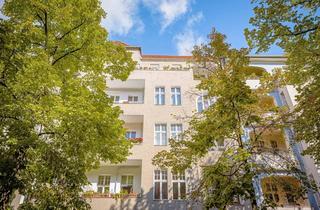 Wohnung kaufen in Mainzer Straße 16, 10715 Wilmersdorf, Attraktive Kapitalanlage: Altbau-Traum mit Balkon: 2-Zimmer Wohnung in bester Lage von Wilmersdorf!