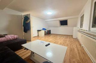 Wohnung kaufen in 73230 Kirchheim, Helle Dachgeschosswohnung mit variabler Raumaufteilung