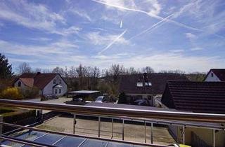 Wohnung kaufen in 91629 Weihenzell, Ansbach-Weihenzell: Zwei Wohnungen ... ein Preis! Schöne OG-Wohnung mit ausgebauter ELW im DG