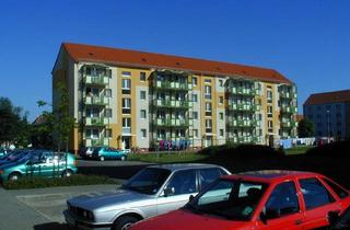Wohnung mieten in Ruhlander Straße 85, 01987 Schwarzheide, schöne sanierte 3-Raum-Wohnung mit Balkon