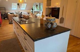 Wohnung mieten in Bergstraße 16, 67316 Carlsberg, 4-Zi.-Maisonette-Wohnung + exklusiver Küche, auf zwei Etagen und tollem Blick ins Grüne