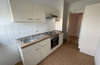 Wohnung mieten in Helmut-Welz-Straße, 06449 Aschersleben, Einbauküche und Balkon! 2-Zimmer-Wohnung sucht neuen Mieter!