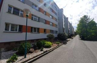 Wohnung mieten in Am Kuhberg 38, 08645 Bad Elster, renovierte 2-Raum Wohnung mit Balkon
