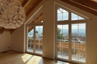 Wohnung mieten in Alte Dorfstraße, 87477 Sulzberg, Helle 3-Zimmer Dachgeschosswohnung mit großem Balkon in Sulzberg/Moosbach mit Seeblick