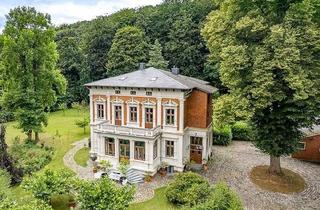 Haus kaufen in 25548 Kellinghusen, Historisches Juwel auf traumhaften Grundstück