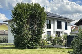 Doppelhaushälfte kaufen in Spielhahnstr. 18b, 83059 Kolbermoor, Exklusive Neubau-Doppelhaushälfte direkt am Naturschutzgebiet inkl. PV